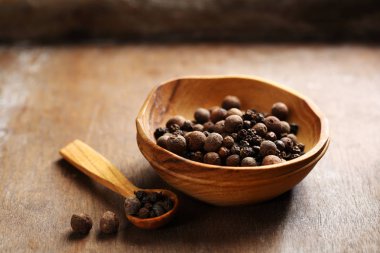 Aromatik kara biber karışımı, baharat yakın çekim