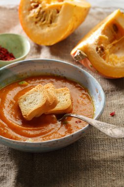 Cadılar Bayramı, gıda yakın çekim için balkabağı çorbası