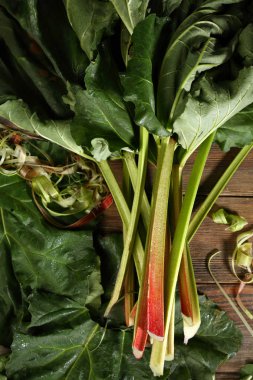Demet taze rhubarbs üstten görünüm