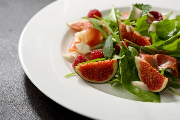 Italian Salad Figs Jamon — Stock Photo, Image
