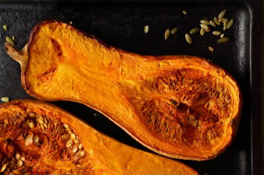 Fırında pişmiş kabak üstten görünüm