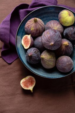 Taze olgun incir görünümü top