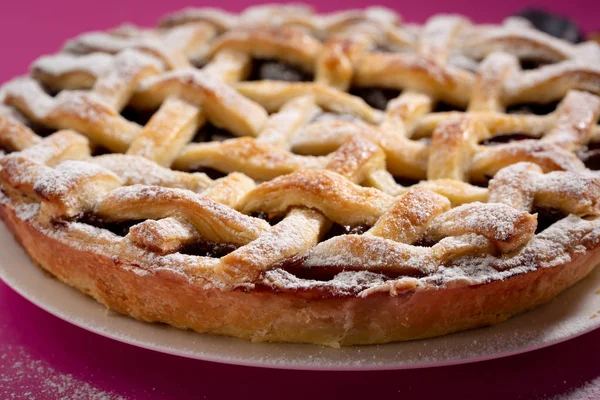 Fresh sweet pie close-up — Stock Photo, Image