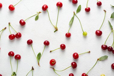 Beyaz yüzey görünümlü organik yaz kirazı