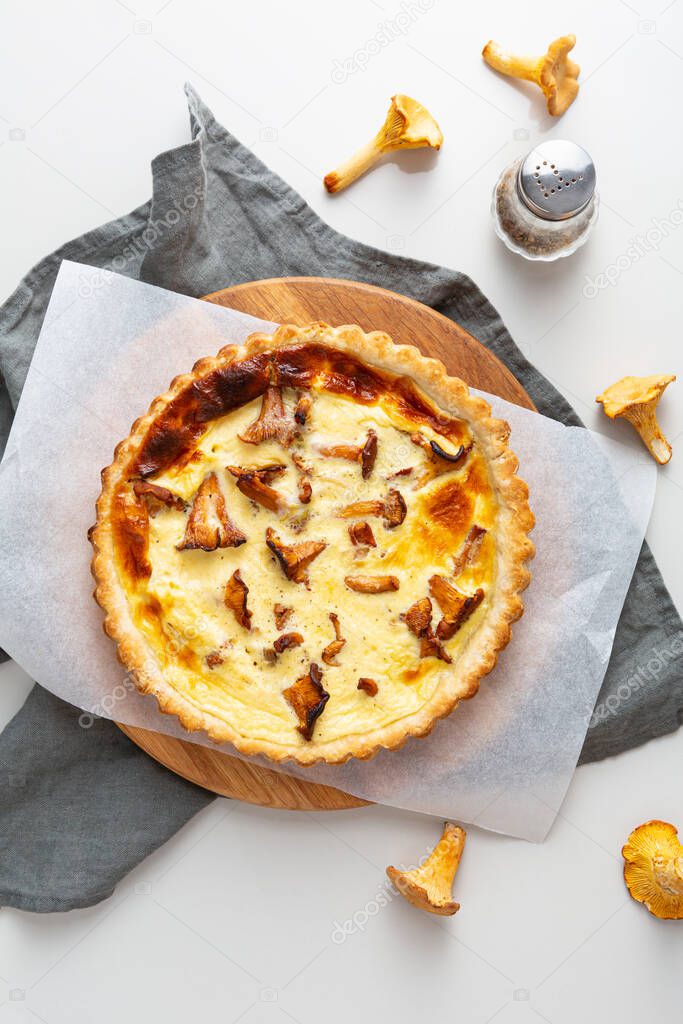 Overhead view mushrooms tart 