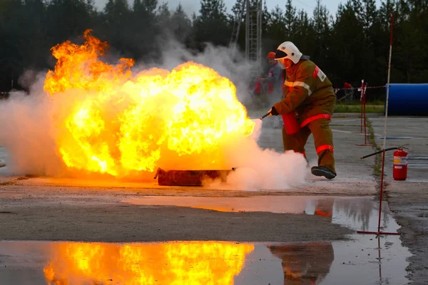 Surgut Gres Brandbekämpfung Teil 134 Surgut Russland 2014 Brandschutz Das — Stockfoto