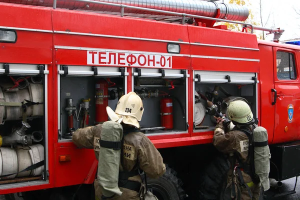Uniper Сургутская Грэс Fire Fighting Part 134 Сургут Россия 2014 — стоковое фото