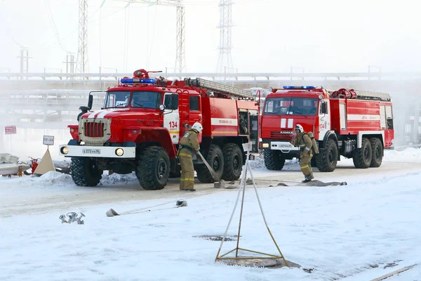 Surgut Gres Bölüm 134 Yangın Söndürme Surgut Rusya Federasyonu 2015 — Stok fotoğraf