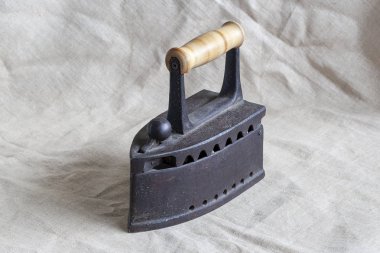 Antik kömür demir yakın çekim.