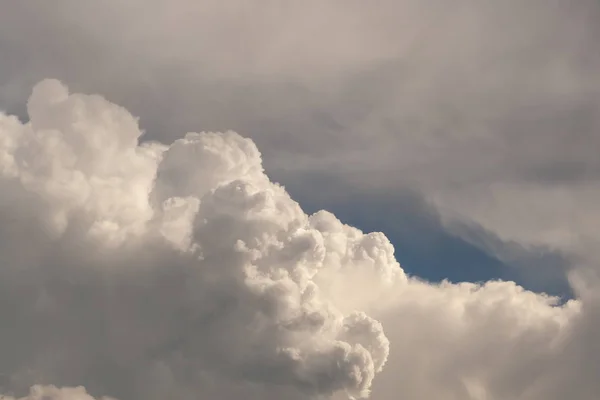 Cumulus Awan Langit Malam Terlihat Dramatis — Stok Foto