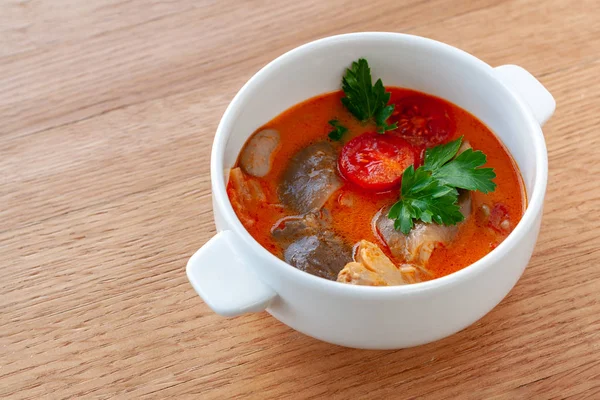 Vegetarische Schotel Vegetarische Soep Tom Yam Met Kokosmelk Citroengras Paddestoelen — Stockfoto