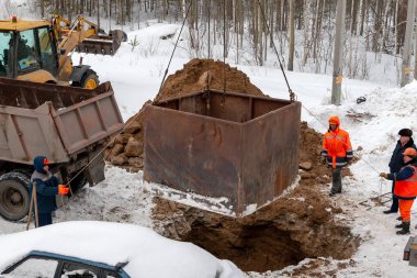 Acil durum ve Belediye Hizmetleri, takım s yardımıyla