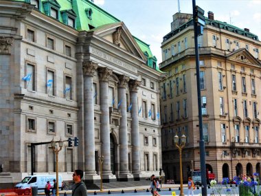 Buenos Aires, Arjantin - 18 Kasım 2019. Arjantin Merkez Bankası (Casa Central del Banco de la Nacin Argentina) Plaza de Mayo 'nun yerinde..
