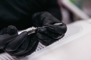 Manikür makineleri için başlıklar