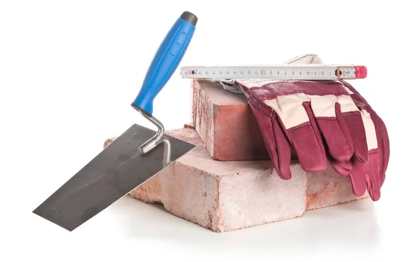 Paleta Con Ladrillos Regla Plegado Guantes Trabajo Sobre Fondo Blanco —  Fotos de Stock