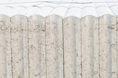 Beton blok yapı malzemesi şantiye binasında paleti