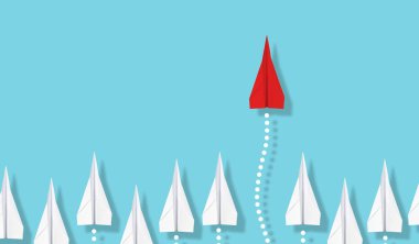 Kırmızı kağıt uçak mavi arka plandaki beyaz kağıt uçaklardan ortaya çıkar, liderlik için iş konsepti, yeni fikirler, yenilik veya yaratıcılık