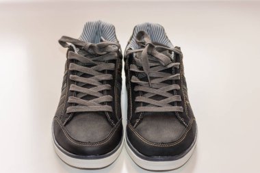 Yeni erkek ayakkabı