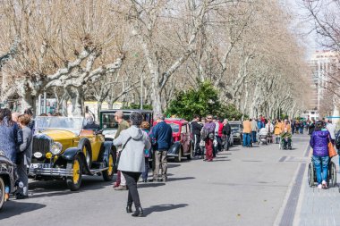 Valladolid, İspanya - 3 Mart 2019: Veteran araçlar Toplantı
