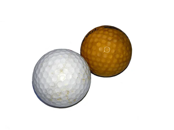 两个孤立的高尔夫球孤立在白色背景 — 图库照片