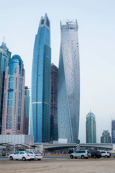 Дубай, ОАЭ, март 2018 Небоскрёбы в Дубай Марина . — стоковое фото