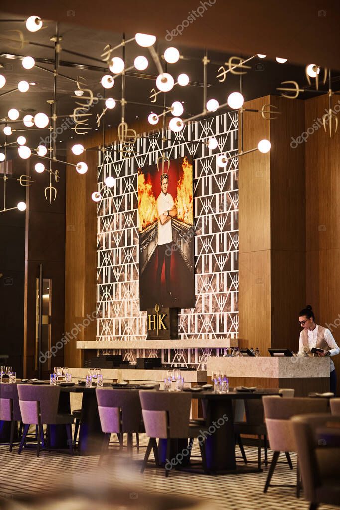Dubai, Emiratos Árabes Unidos, noviembre 2019 Hell 's Kitchen