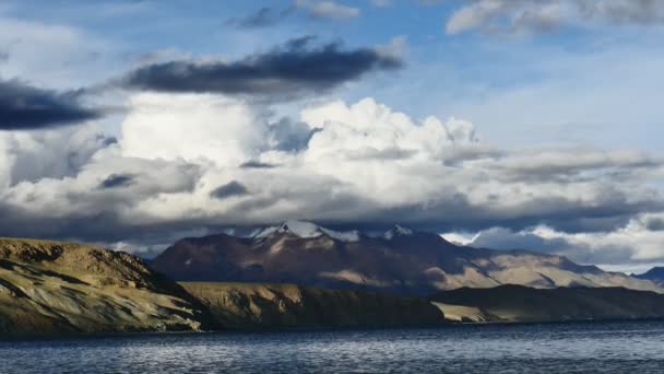 Mountain Lake Manasarovar Himalaya Tibet — Stockvideo