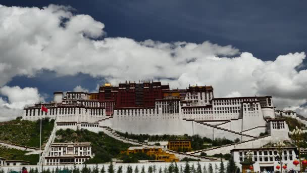 Potala palota idő telik el. Dalai Láma hely. Lhásza, Tibet — Stock videók