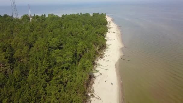 Luftaufnahme von Kap Kolka, Ostsee, Lettland — Stockvideo