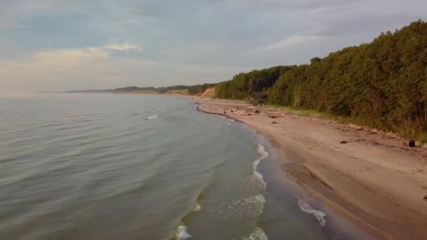 Sonnenuntergang in Küstennähe Ostsee Jurkalne Luftaufnahme Lettland — Stockvideo