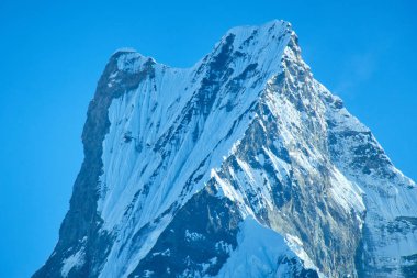 Machapuchare dağın Fishtail Himalayalar aralığı Nepal