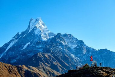 Machapuchare dağın Fishtail Himalayalar aralığı Nepal