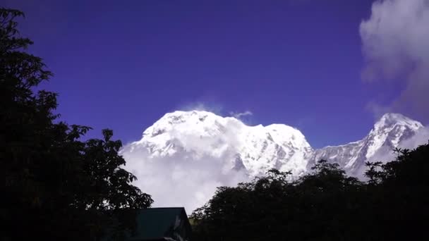 Annapurna South 7219 Himalaya Mountains Mardi Himal Trek Nepal — стоковое видео