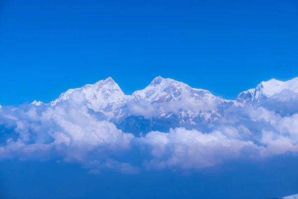 喜马拉雅山鱼尾在尼泊尔喜马拉雅山山脉 — 图库照片