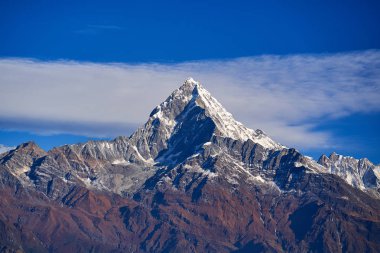 Machapuchare dağın Fishtail Himalayalar aralığı Nepal