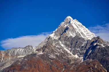 Machapuchare dağın Fishtail Himalayalar aralığı Nepal