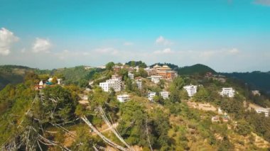 Eski Budist manastır Himalayalar Nepal--dan soluduğumuz hava