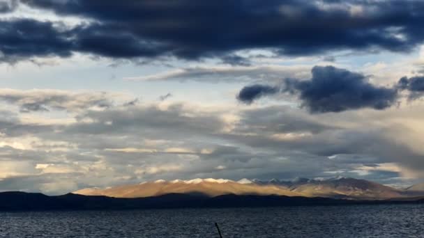 Mountain Lake Manasarovar Himalayas Tibet — Stock Video