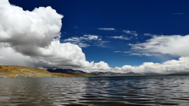 Mountain Lake Manasarovar Himalaya Tibet — Stockvideo