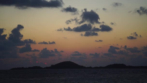 Sunrise at a tropical beach — Stock Video