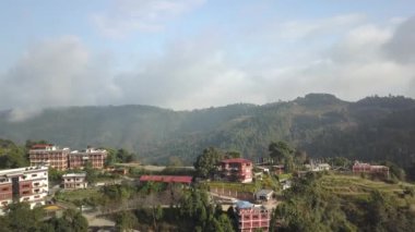 Eski Budist manastır Himalayalar Nepal--dan soluduğumuz hava