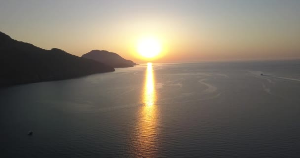 Sunrise silhouette on the beach Turkey — Stock Video