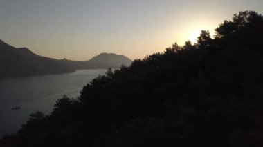 Sunrise siluet sahilde Türkiye