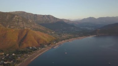 Sunrise siluet sahilde Türkiye