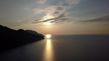 Sunrise siluet sahilde Türkiye
