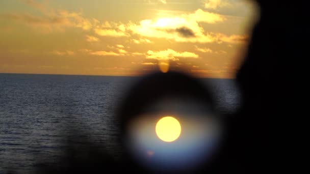 Lensball en la puesta del sol hora de verano Letonia — Vídeos de Stock