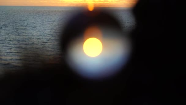 Lensball en la puesta del sol hora de verano Letonia — Vídeos de Stock