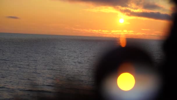 Lensball en la puesta del sol hora de verano Letonia — Vídeos de Stock