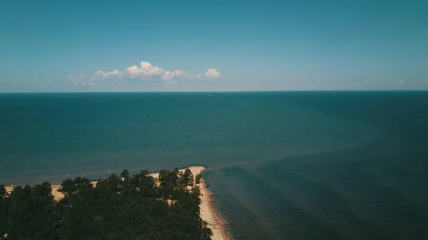 Vista aérea del cabo Kolka, Mar Báltico, Letonia — Foto de Stock