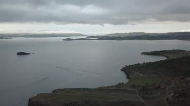 Yaz aylarında Baykal Gölü'nde drone'dan gün doğumu